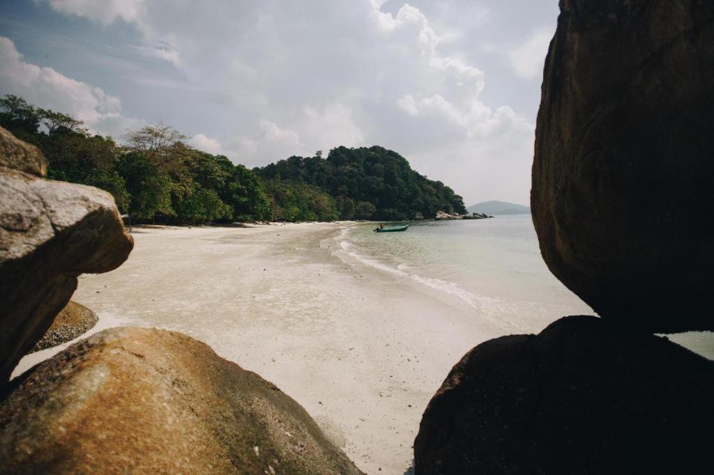 Rockbund Fishing Chalet Kampong Batu Gajah Exteriör bild
